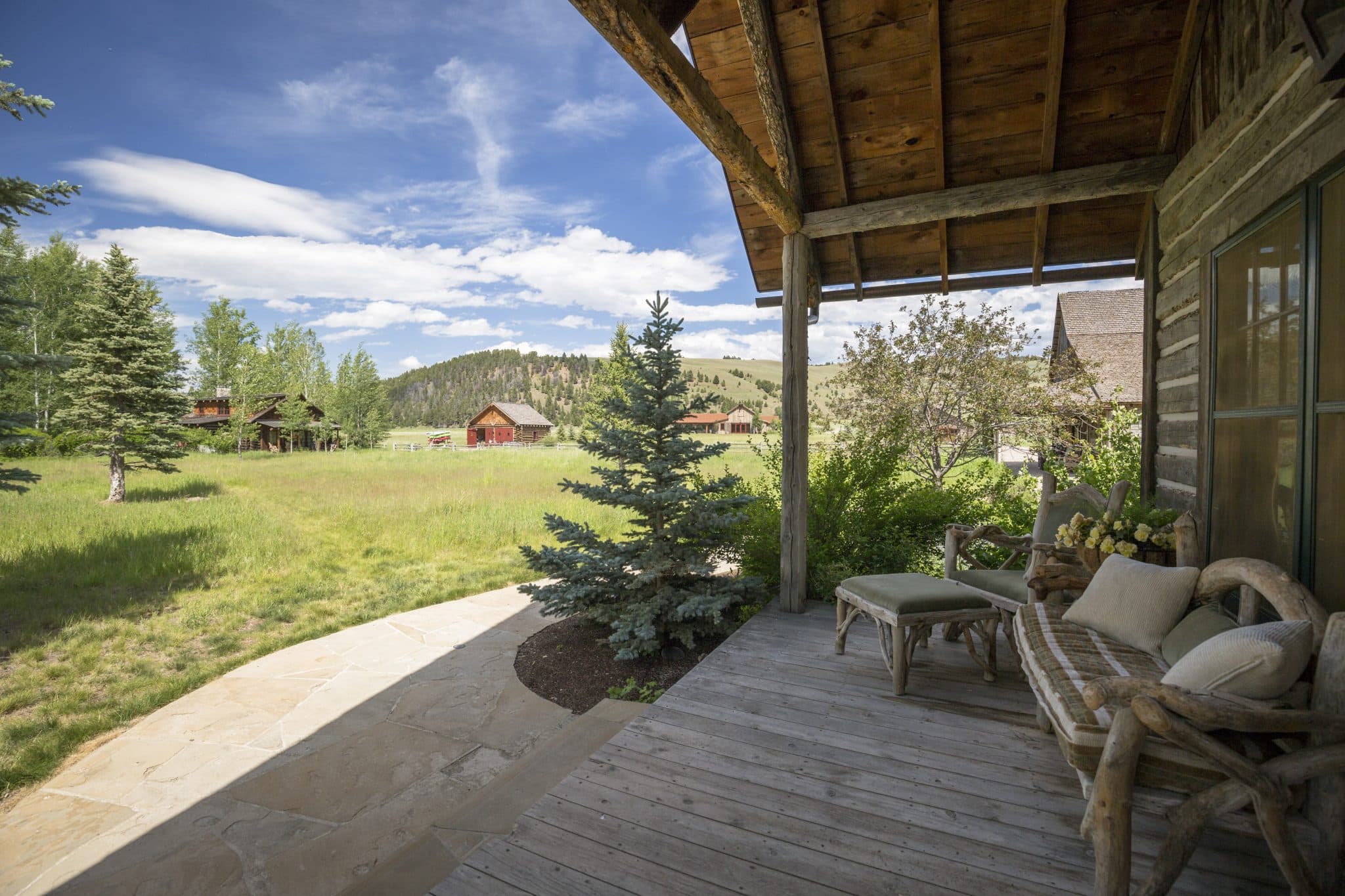 Luxury Montana Cabin Rentals - Private Cabins at The Ranch